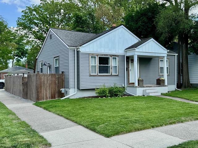 601 S Edgeworth Avenue  Royal Oak MI 48067 photo