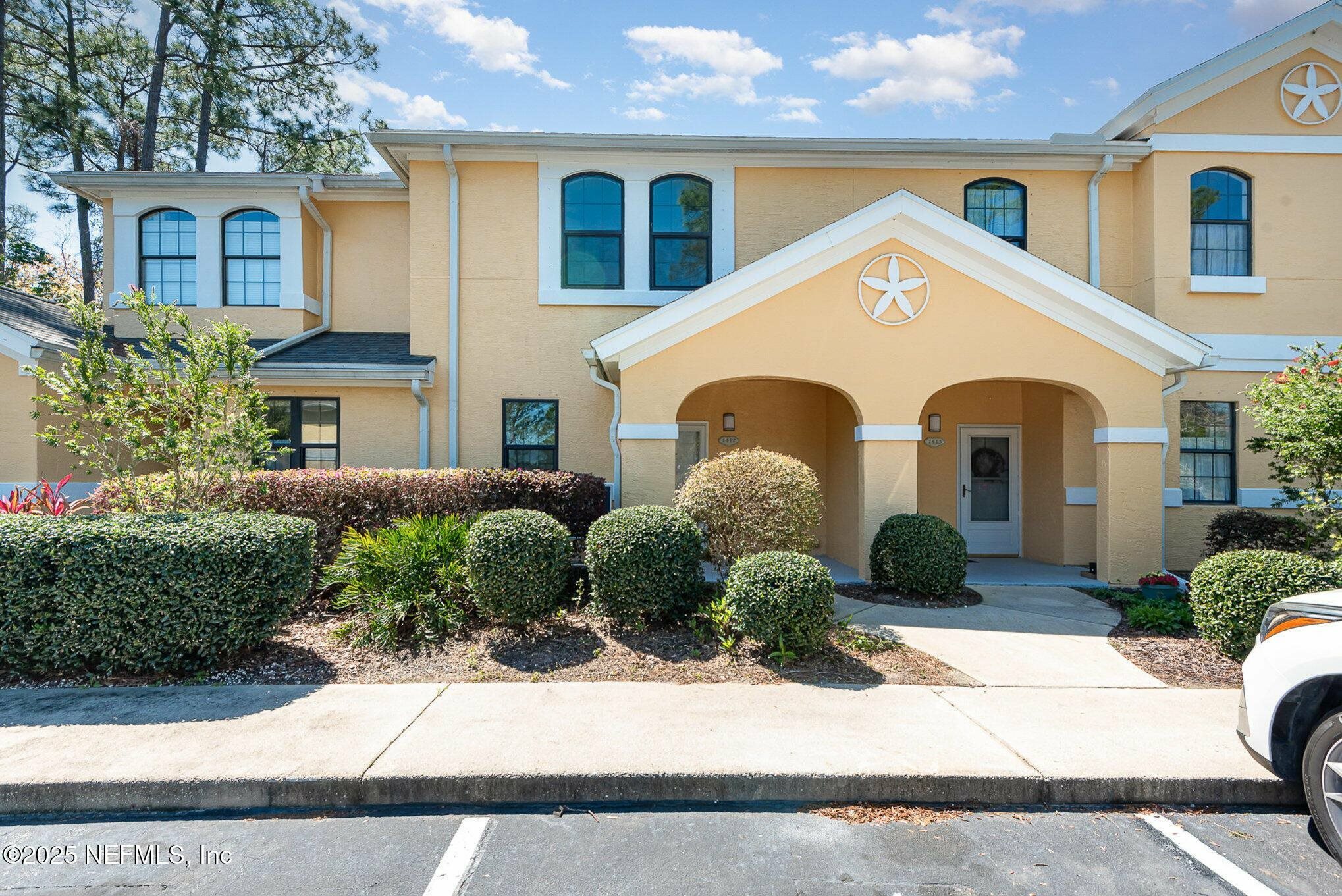 Property Photo: 1412 Vista Cove Rd FL 32084