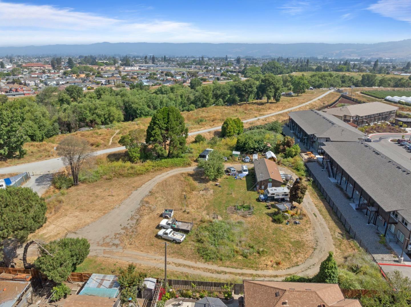 Property Photo: 124 Gonda Street CA 95076