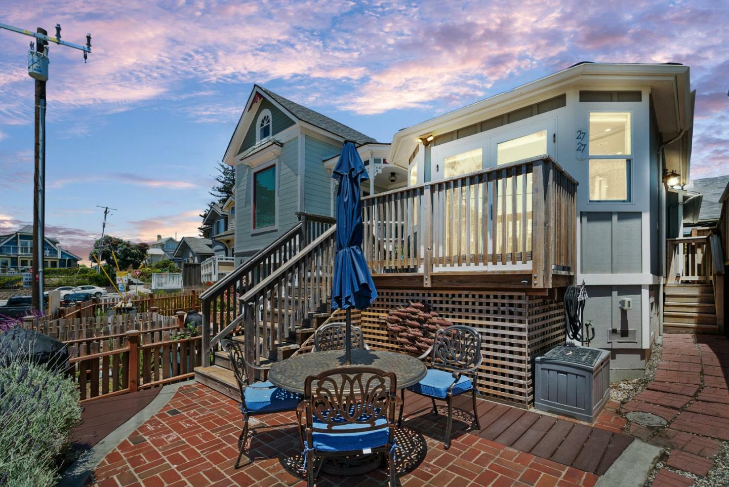 Property Photo:  2727 East Cliff Drive  CA 95062 