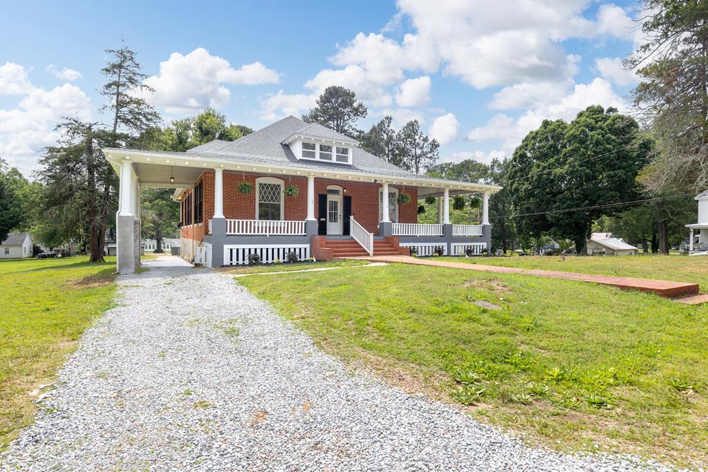2301 Lee Ave  Victoria VA 23974 photo