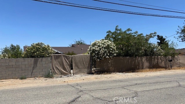 Property Photo: 38520 12th Street CA 93550