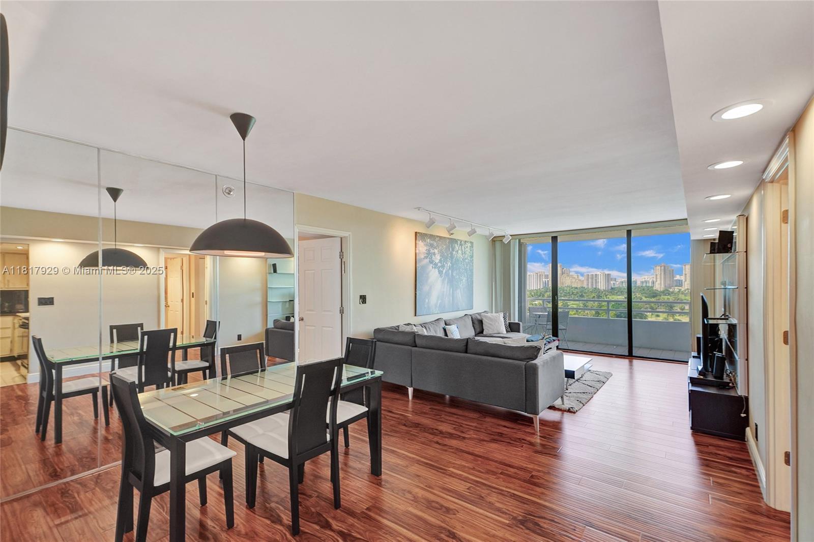 Property Photo: 20225 NE 34th Ct 1014 FL 33180