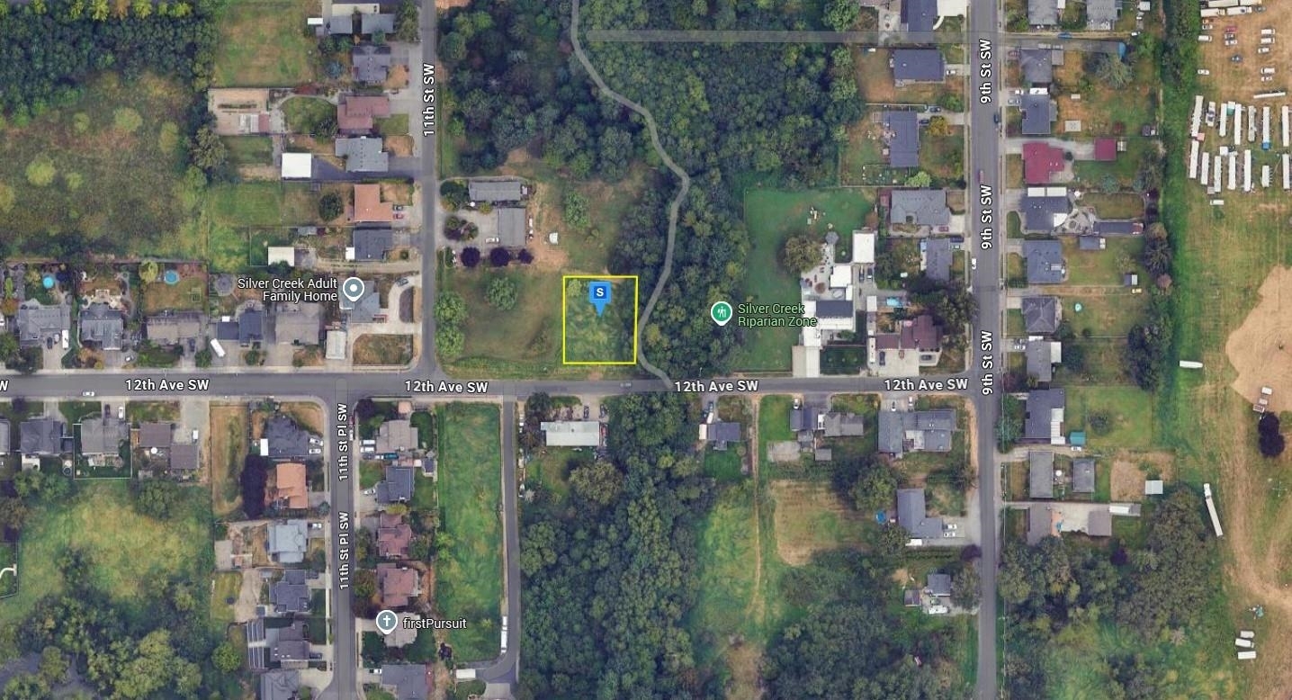 Property Photo: 1003 12th Ave SW WA 98371