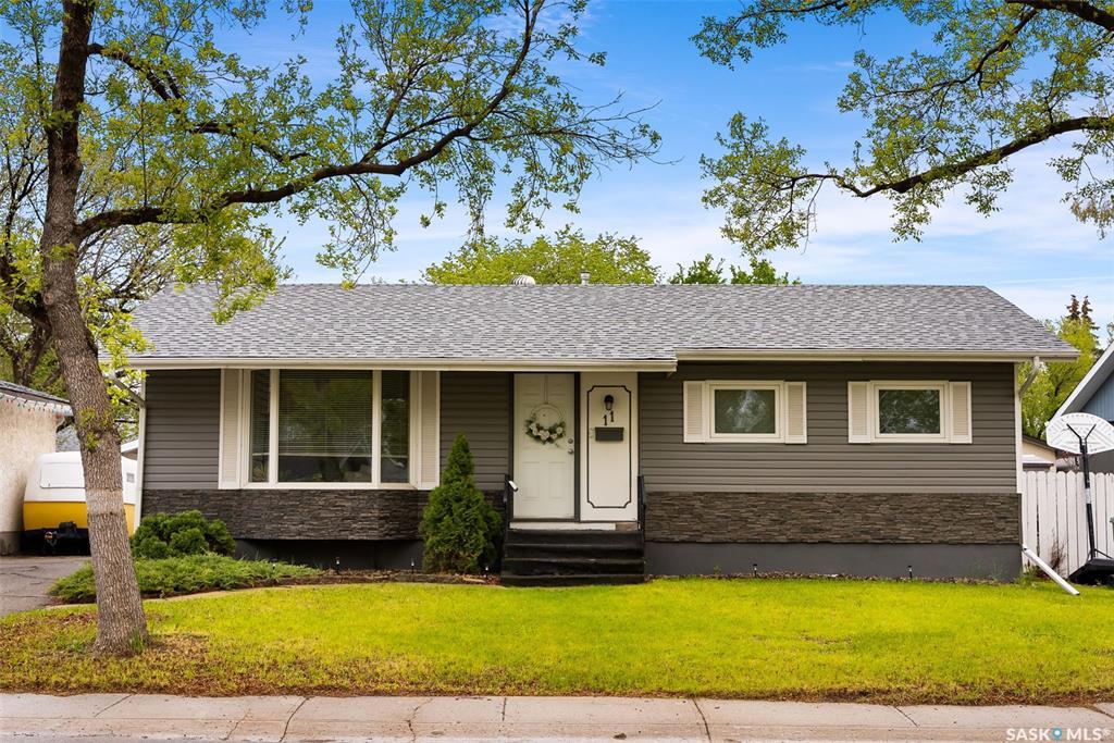 Property Photo: 11 Kangles Street SK S4N 4M9