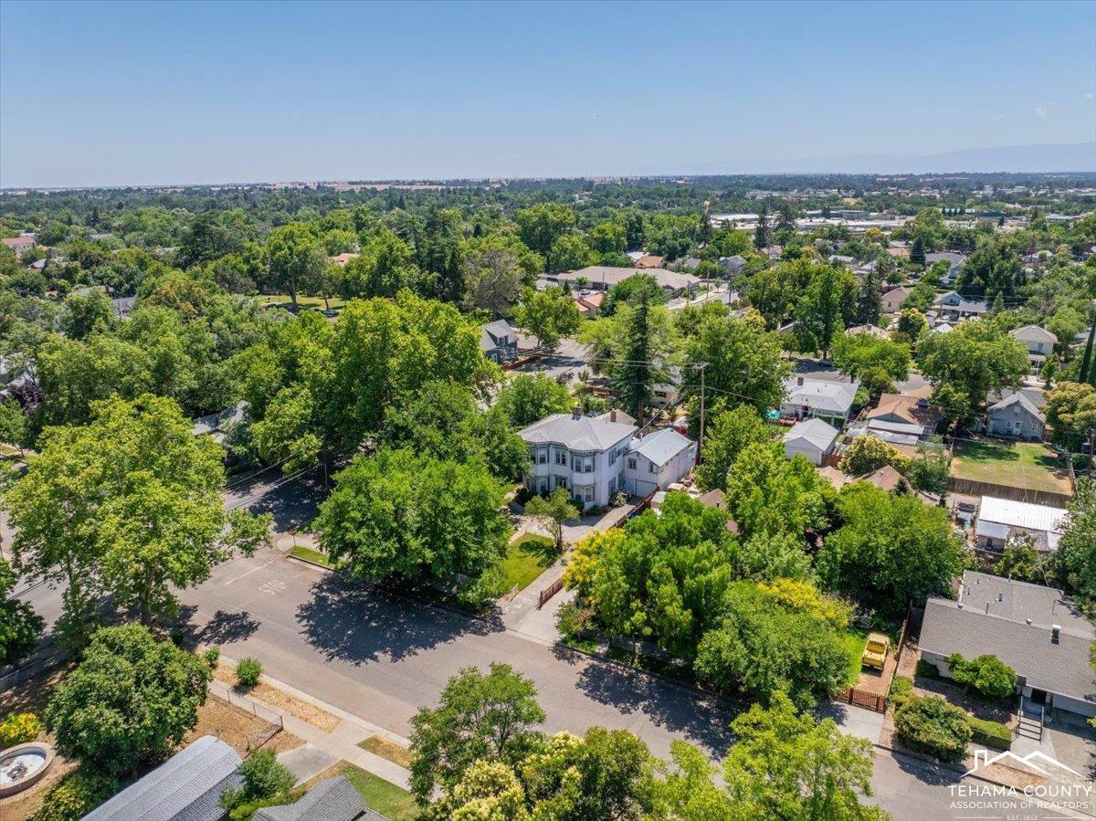 Property Photo: 1313 Jackson Street CA 96080