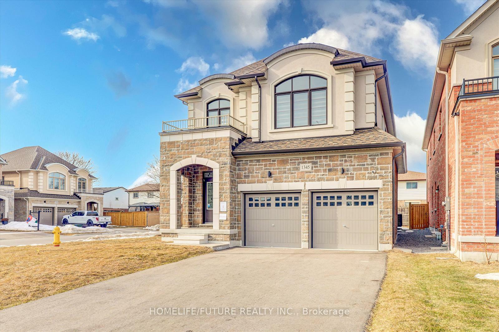 Property Photo: 1345 Apollo Street ON L1K 3E6