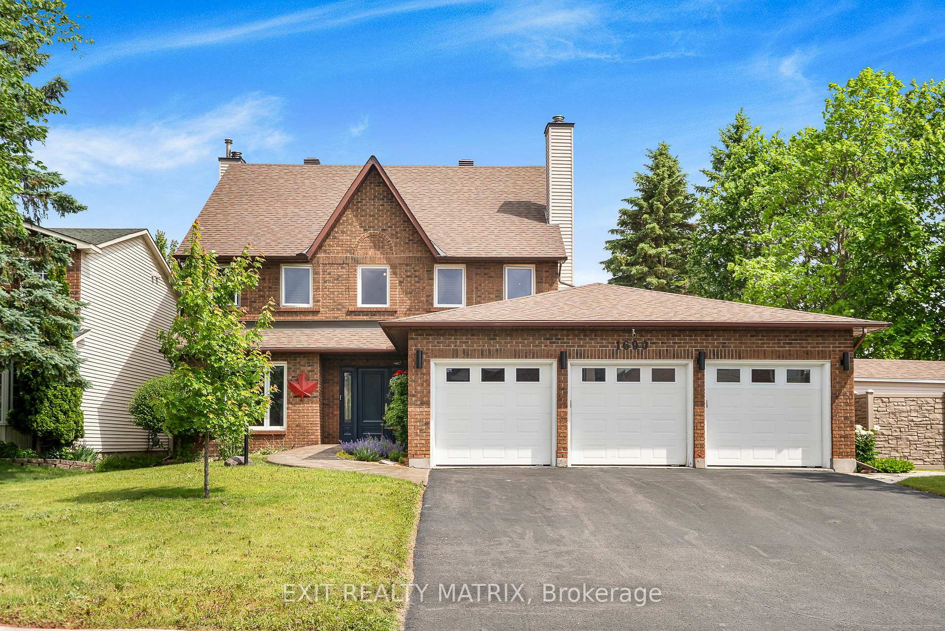 1690 Caminiti Crescent  Orleans - Cumberland and Area ON K4A 1L6 photo