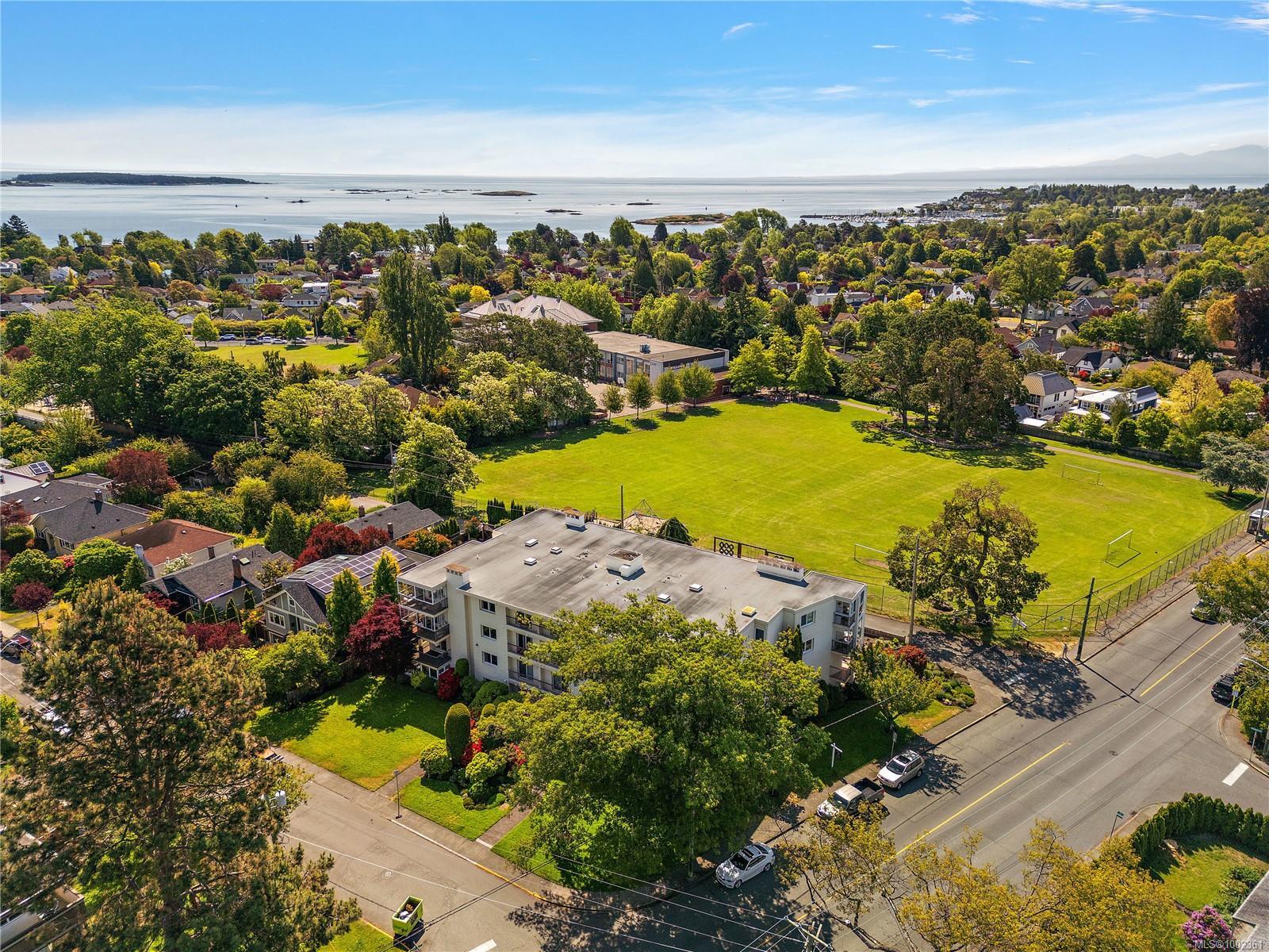 Property Photo: 2323 Hamiota St 403 BC V8R 2N1