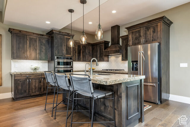 Property Photo: 1773 E Longview Dr UT 84036