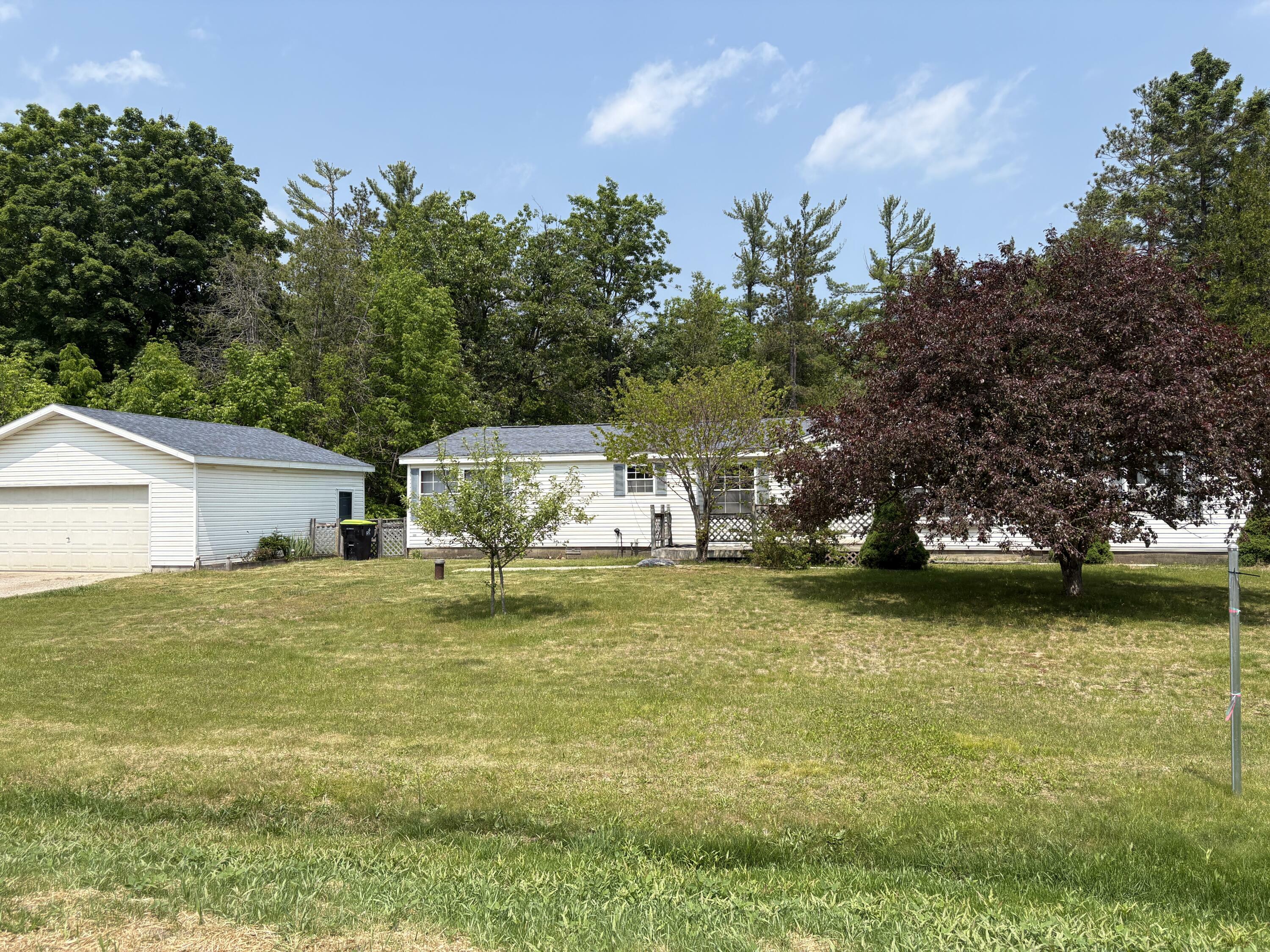 Property Photo: 348 Lake Winyah Road MI 49707