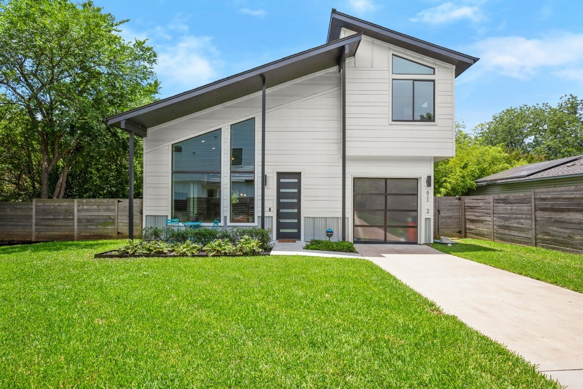 611 Gaylor Street 2  Austin TX 78752 photo