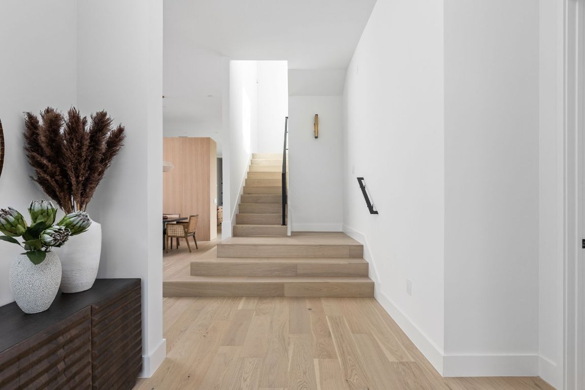 Property Photo: 2701 Greenlee Drive TX 78703