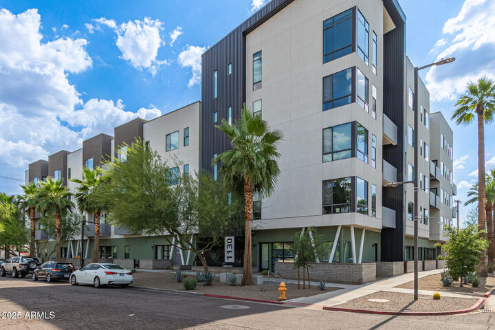 Property Photo:  1130 N 2 Street 306  AZ 85004