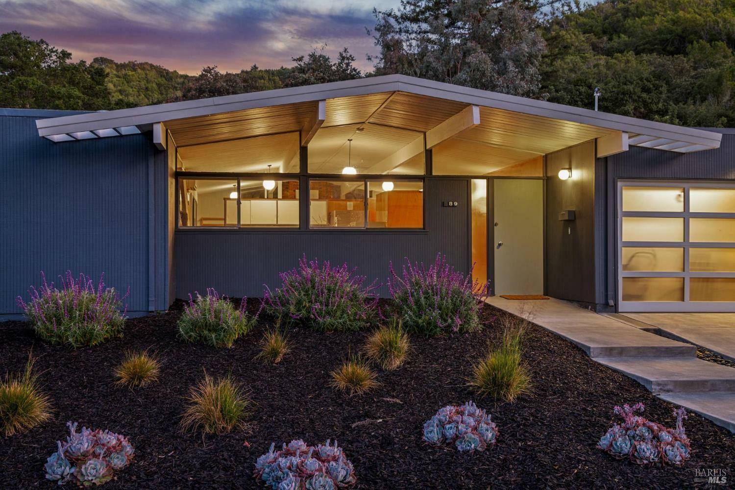 Property Photo:  89 De La Guerra Road  CA 94903 