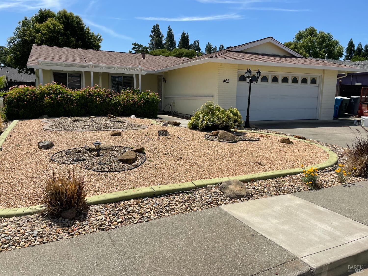 Property Photo:  462 Robert Road  CA 95687 