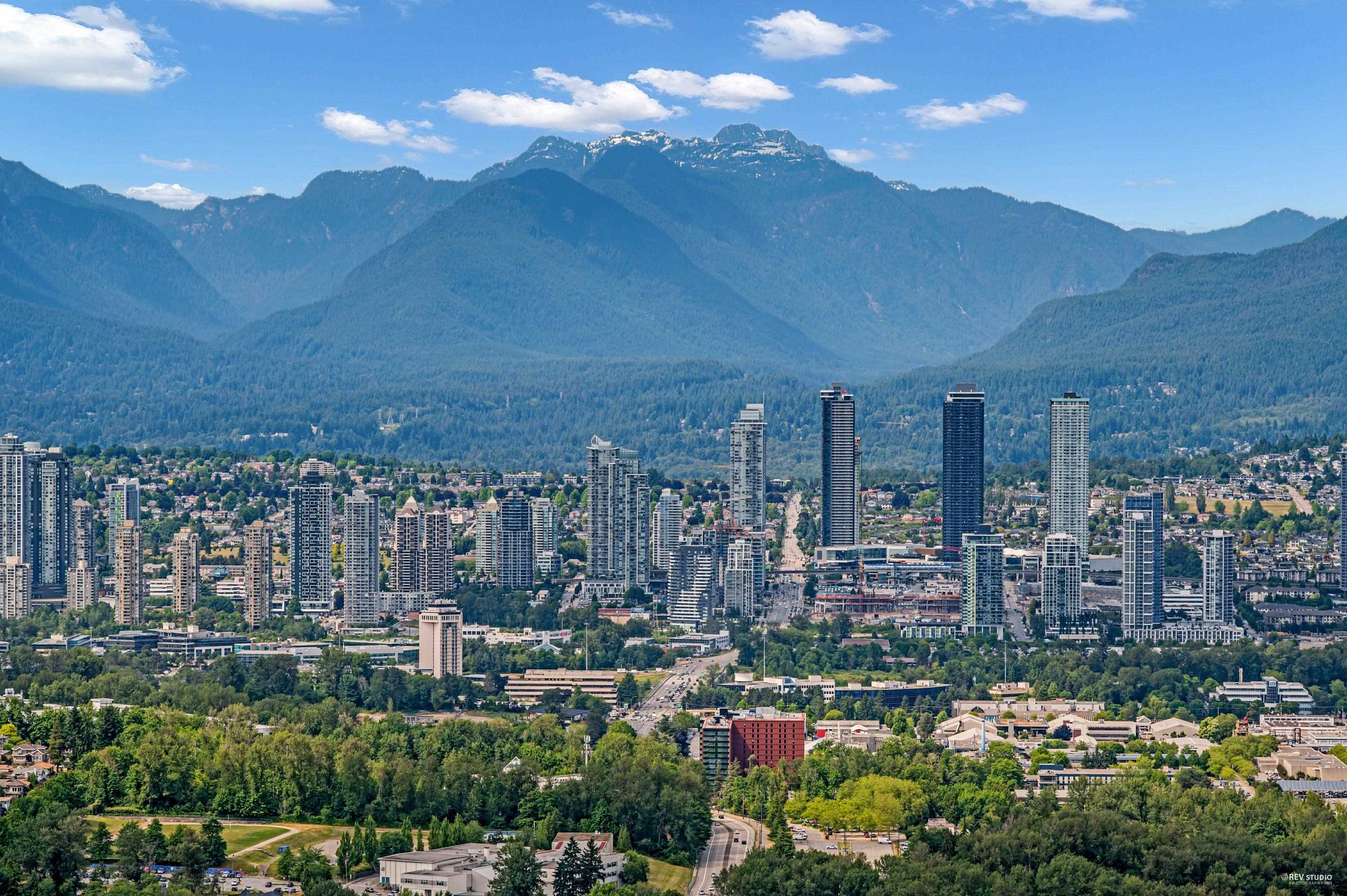 Property Photo:  6000 McKay Avenue 4206  BC V5H 0K2 