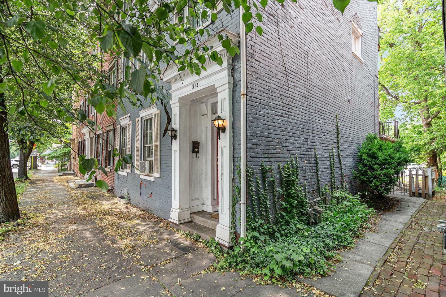 Property Photo:  313 E Main Street  PA 17055 