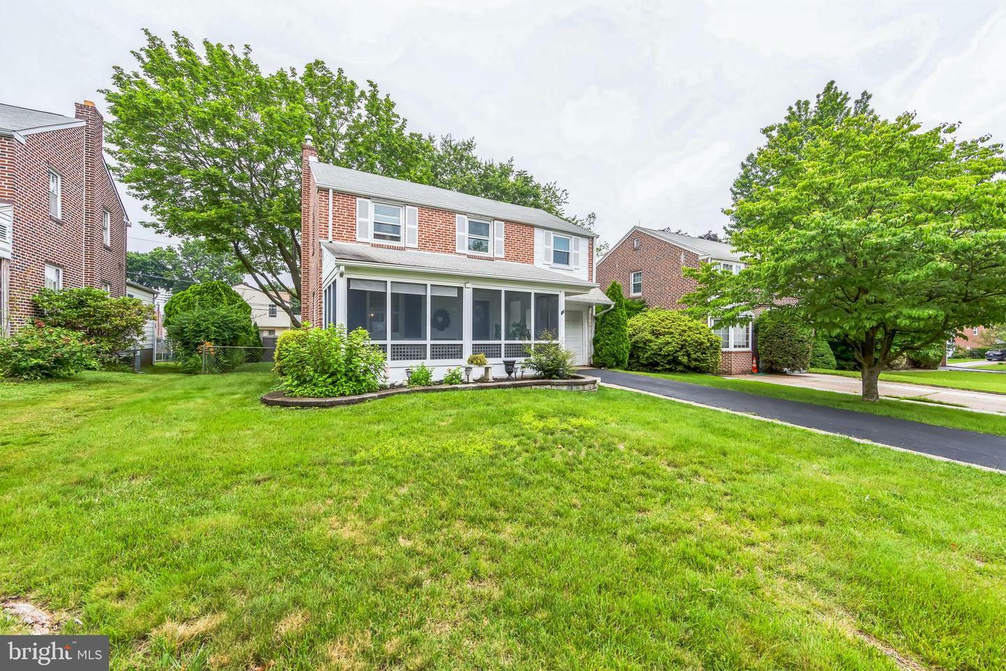 Property Photo: 12 Annabella Avenue PA 19083