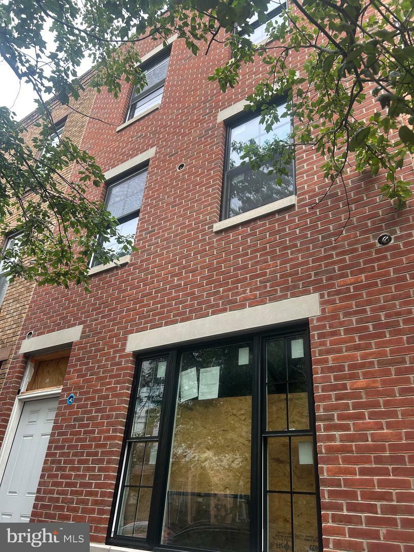 Property Photo: 1231 S 13th Street PA 19147