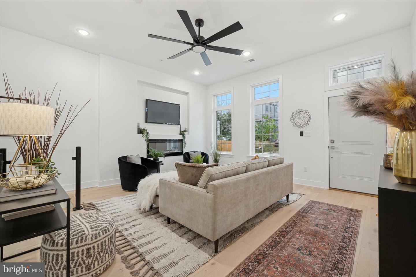 Property Photo: 122 E Sharpnack Street PA 19119
