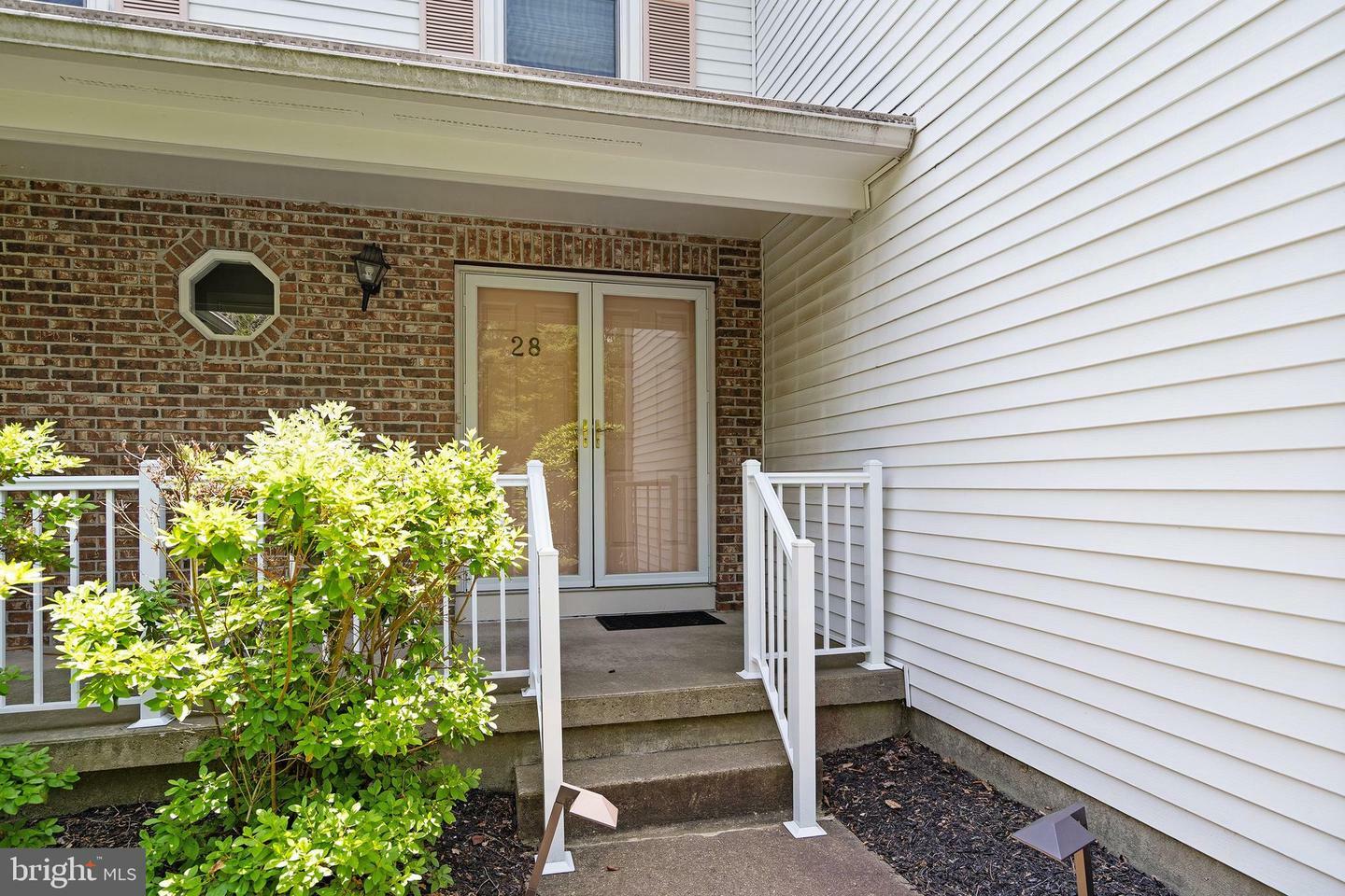Property Photo:  28 Amherst Way  NJ 08550 