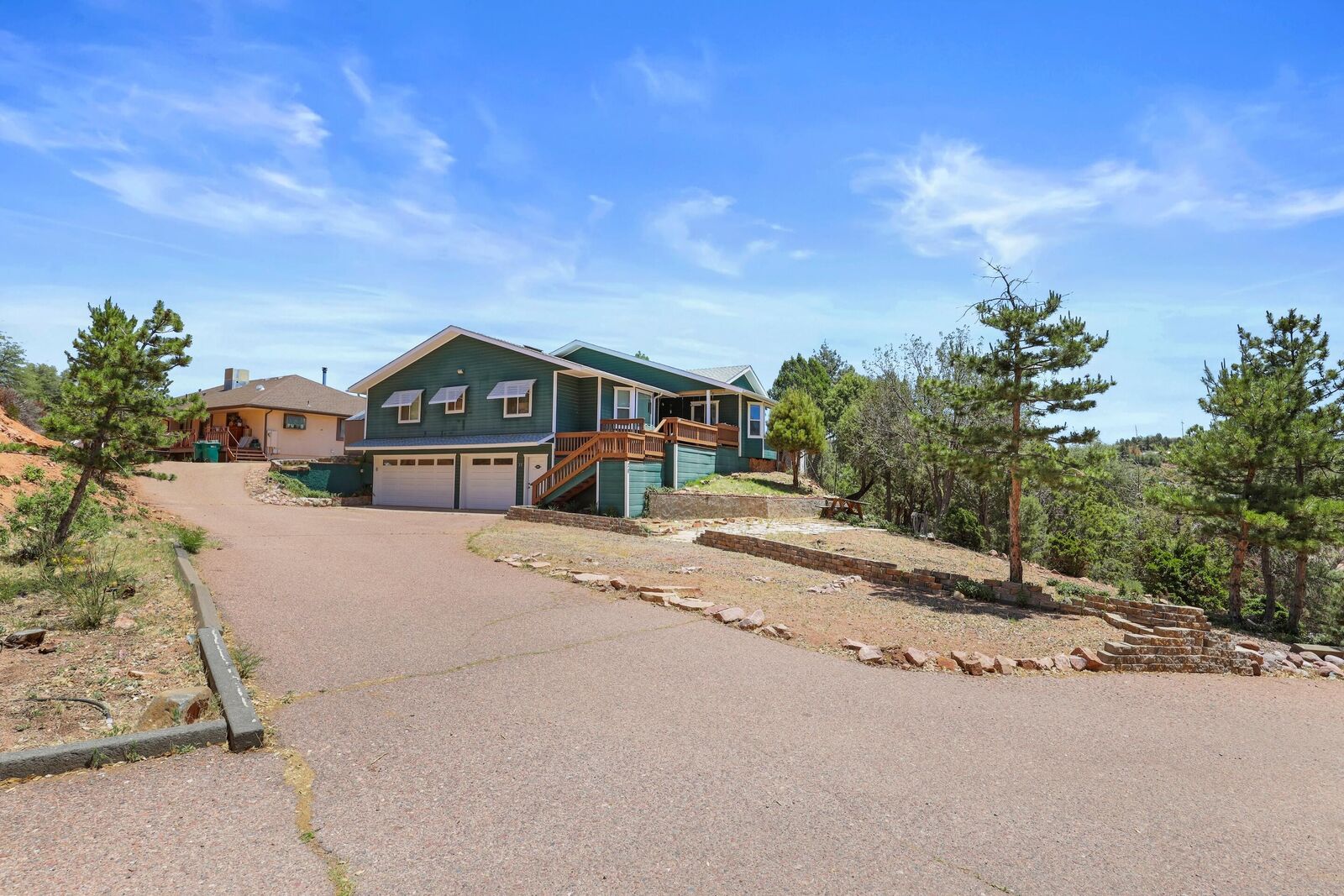 Property Photo: 28 E Buckskin Lane AZ 85541