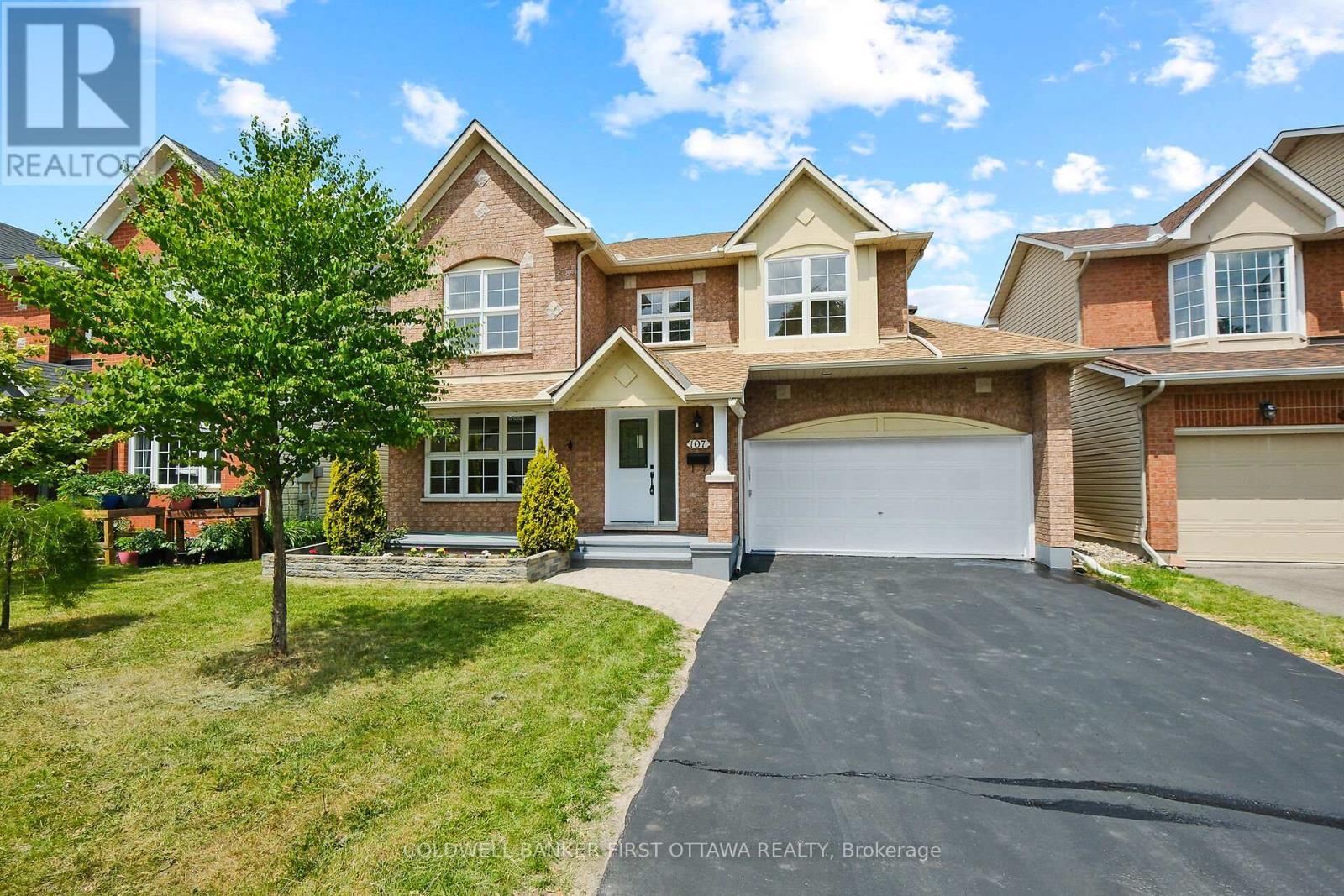 Property Photo: 107 Columbia Avenue ON K1V 1Z3