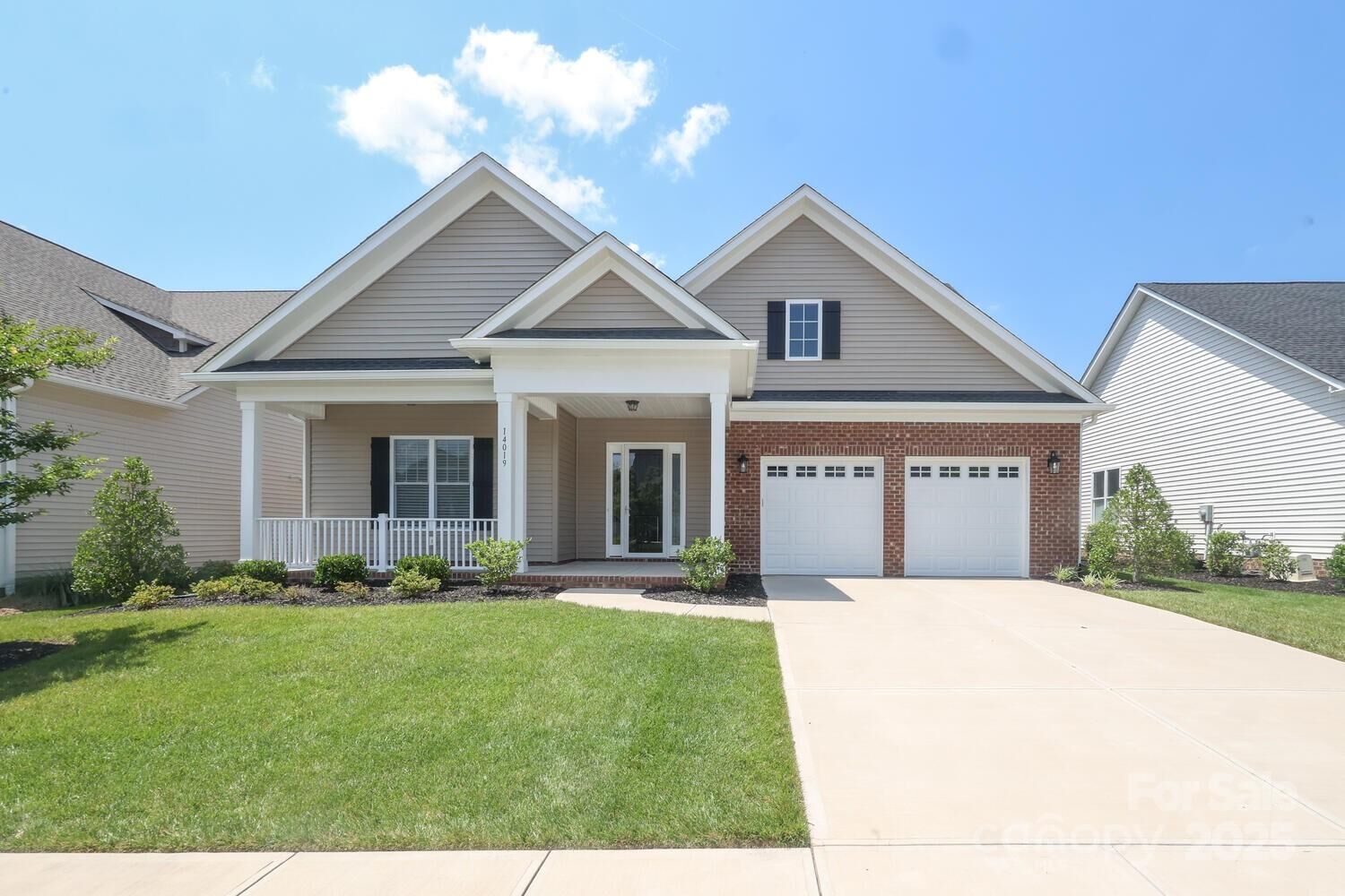 Property Photo: 14019 Cameryn Elise Drive NC 28031
