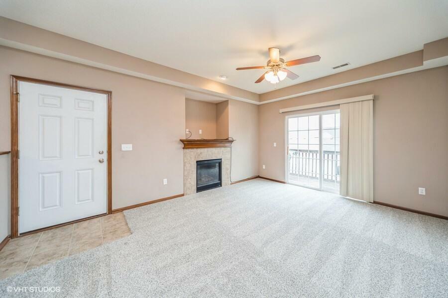 Property Photo: 1624 NW Prairie Lakes Drive 1624-4 IA 50023