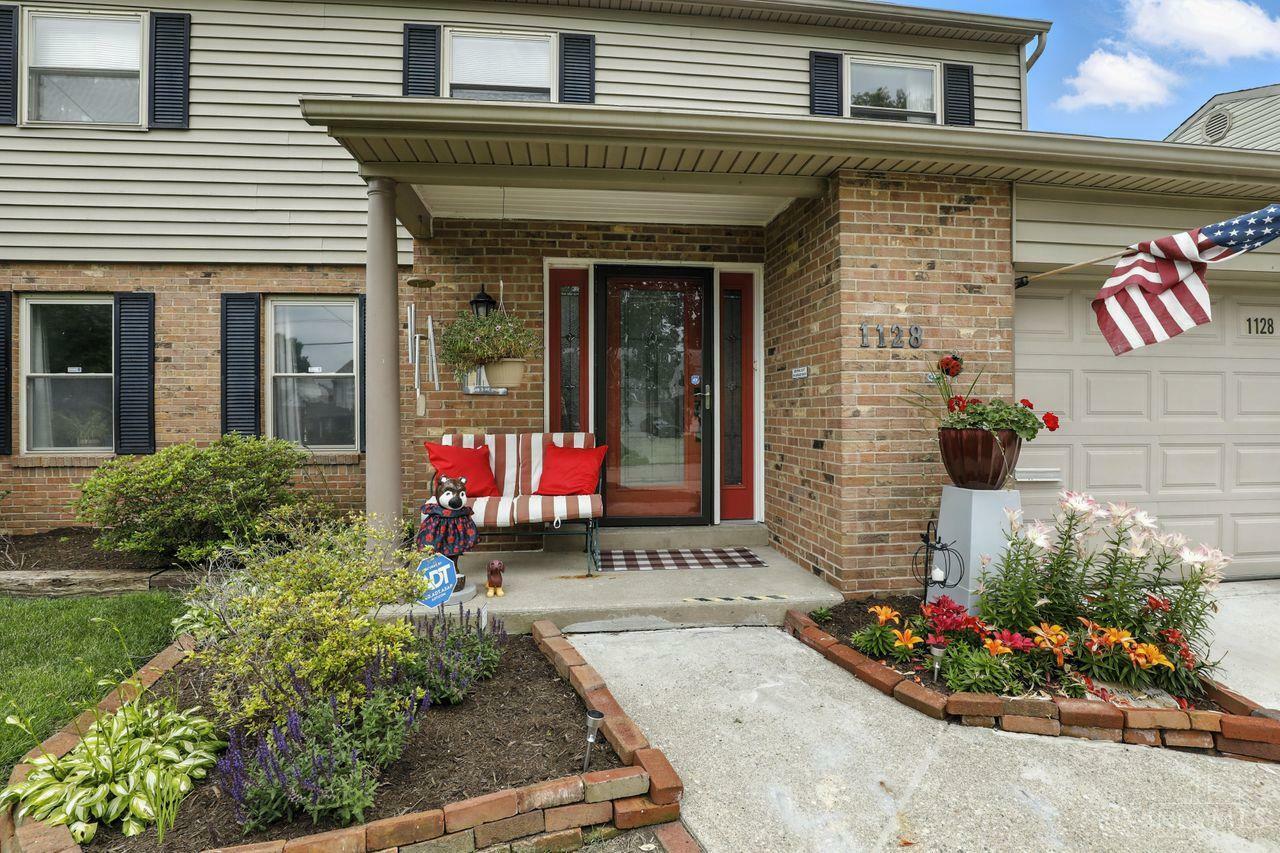 Property Photo: 1128 Oldwick Drive OH 45215