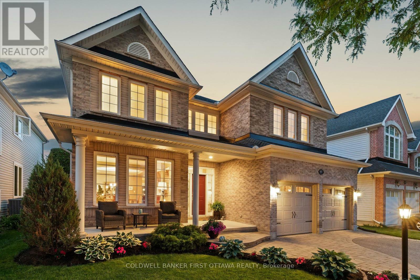 Photo de la propriété:  97 Blackshire Circle  ON K2J 5M3 