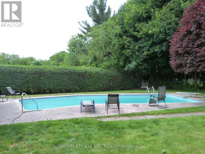 Property Photo: 6435 Dorchester Road ON L2G 5T6