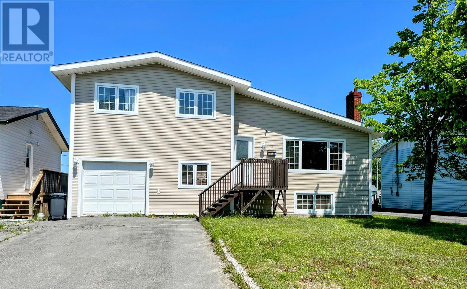 83 Byrd Avenue  Gander NL A1V 2A7 photo