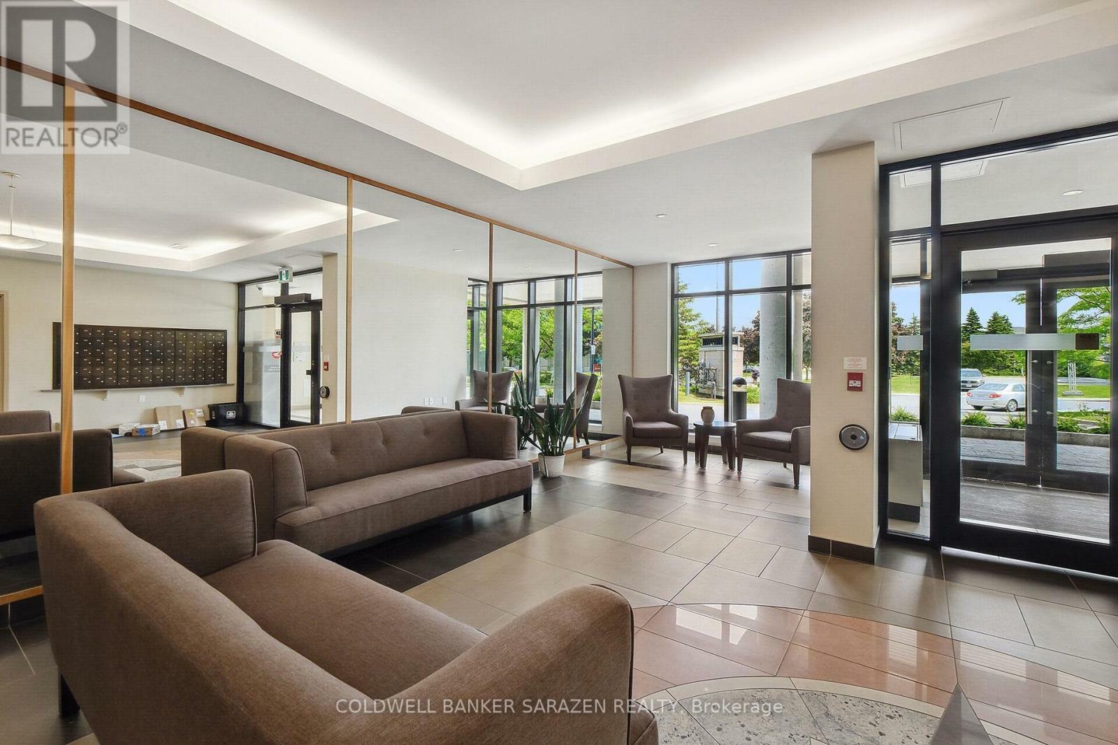 Property Photo:  100 Roger Guindon Avenue 505  ON K1G 3Z7 