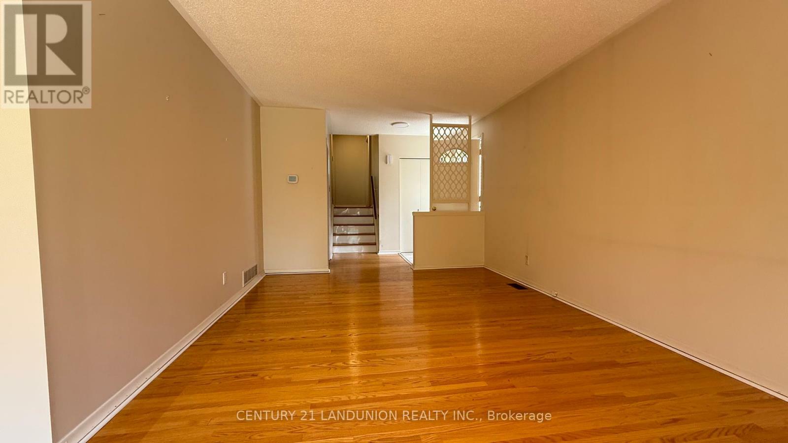 Property Photo: 8 Trailside Drive ON M2J 2C9