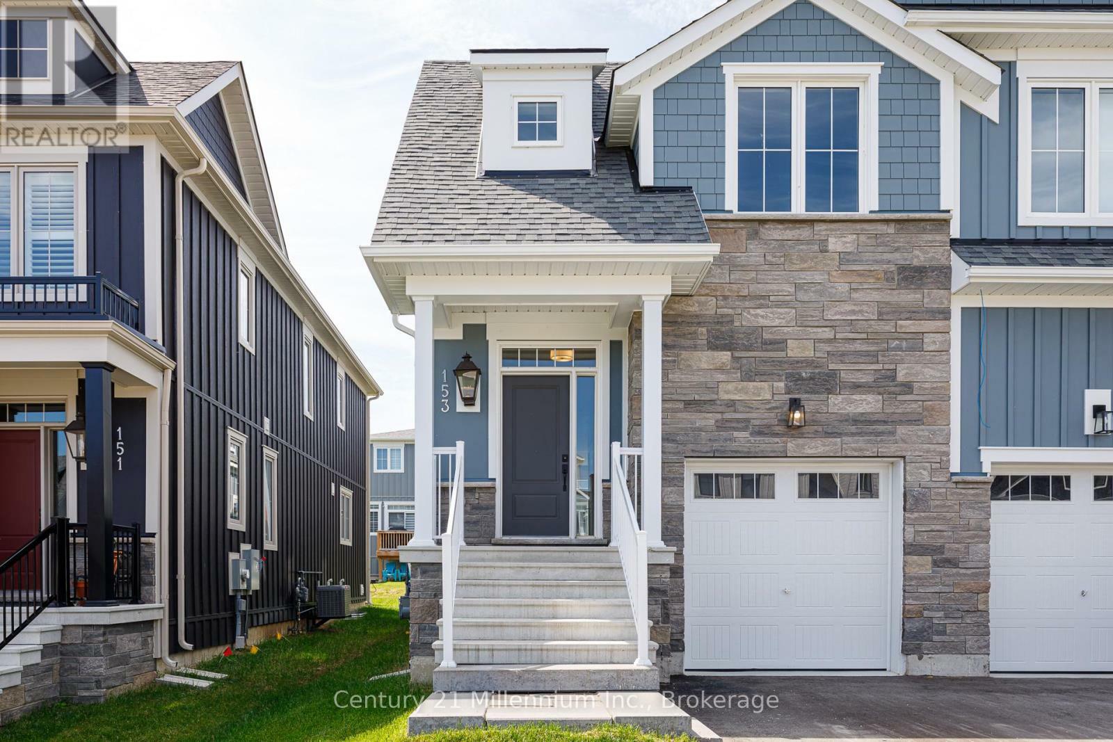 153 Courtland Street  Blue Mountains ON L9Y 0Y5 photo