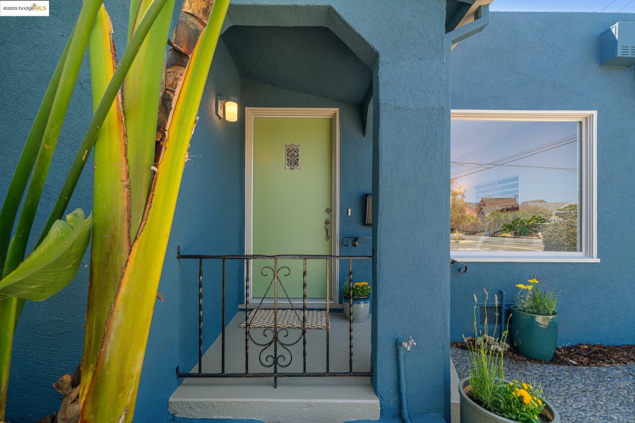 1440 9th St  Berkeley CA 94710 photo
