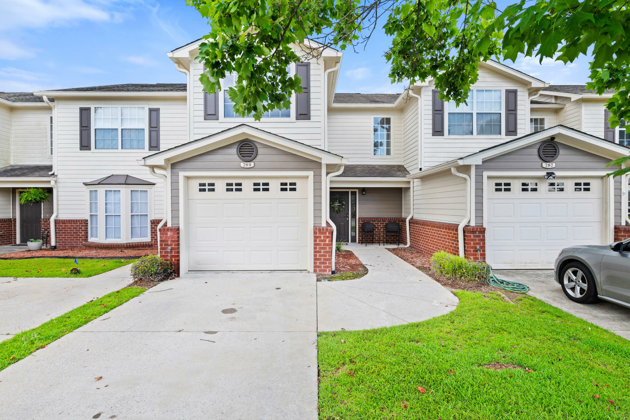 Property Photo: 789 Majestic Drive FL 32536