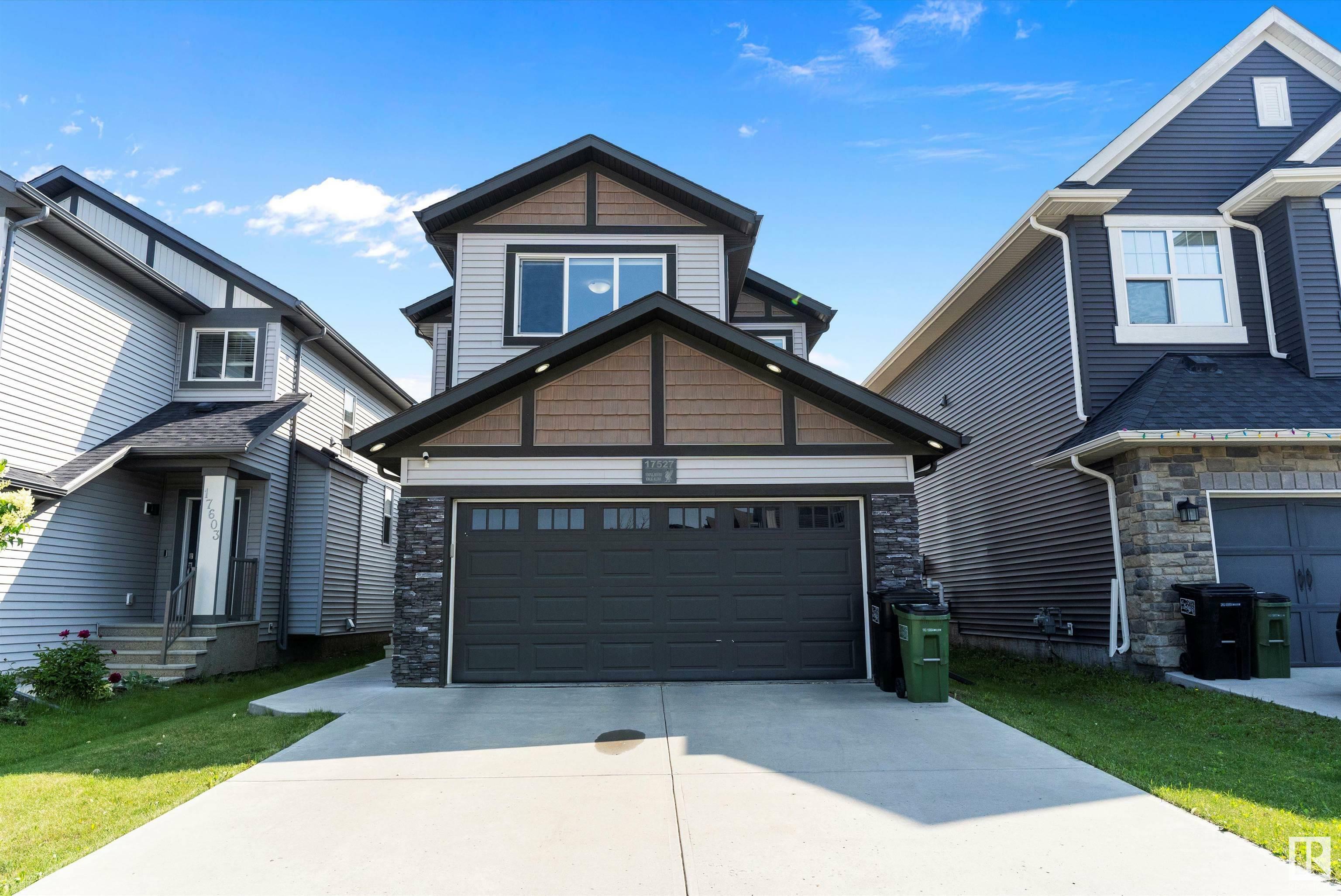 17527 77 Street NW  Edmonton AB T5Z 0P3 photo