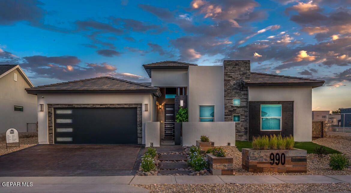 2205 Tierra Zaria Place  El Paso TX 79938 photo