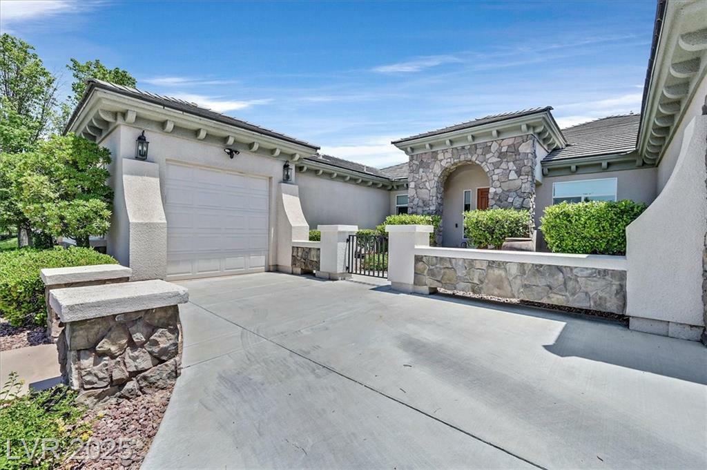 Property Photo: 10325 Sweet Fennel Drive NV 89135