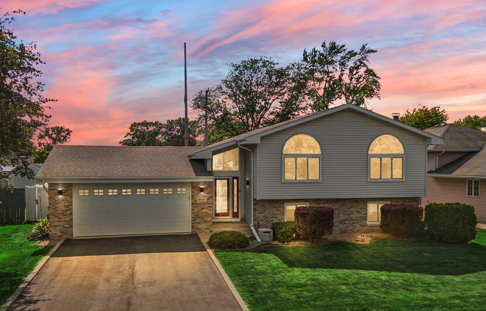 Property Photo: 658 Forest Avenue IN 46319