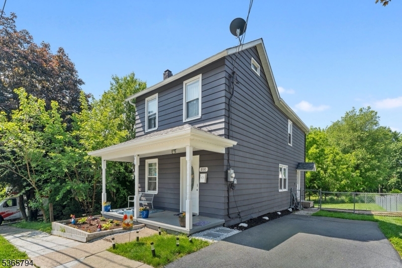 Property Photo: 1000 Hill St NJ 08865
