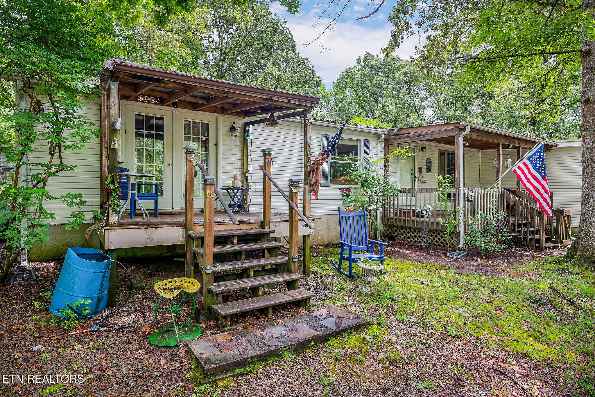 Property Photo: 638 Crestview Loop TN 38571