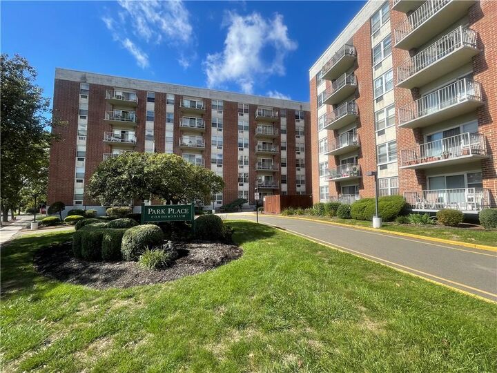 35 Park Avenue 2L  Suffern NY 10901 photo