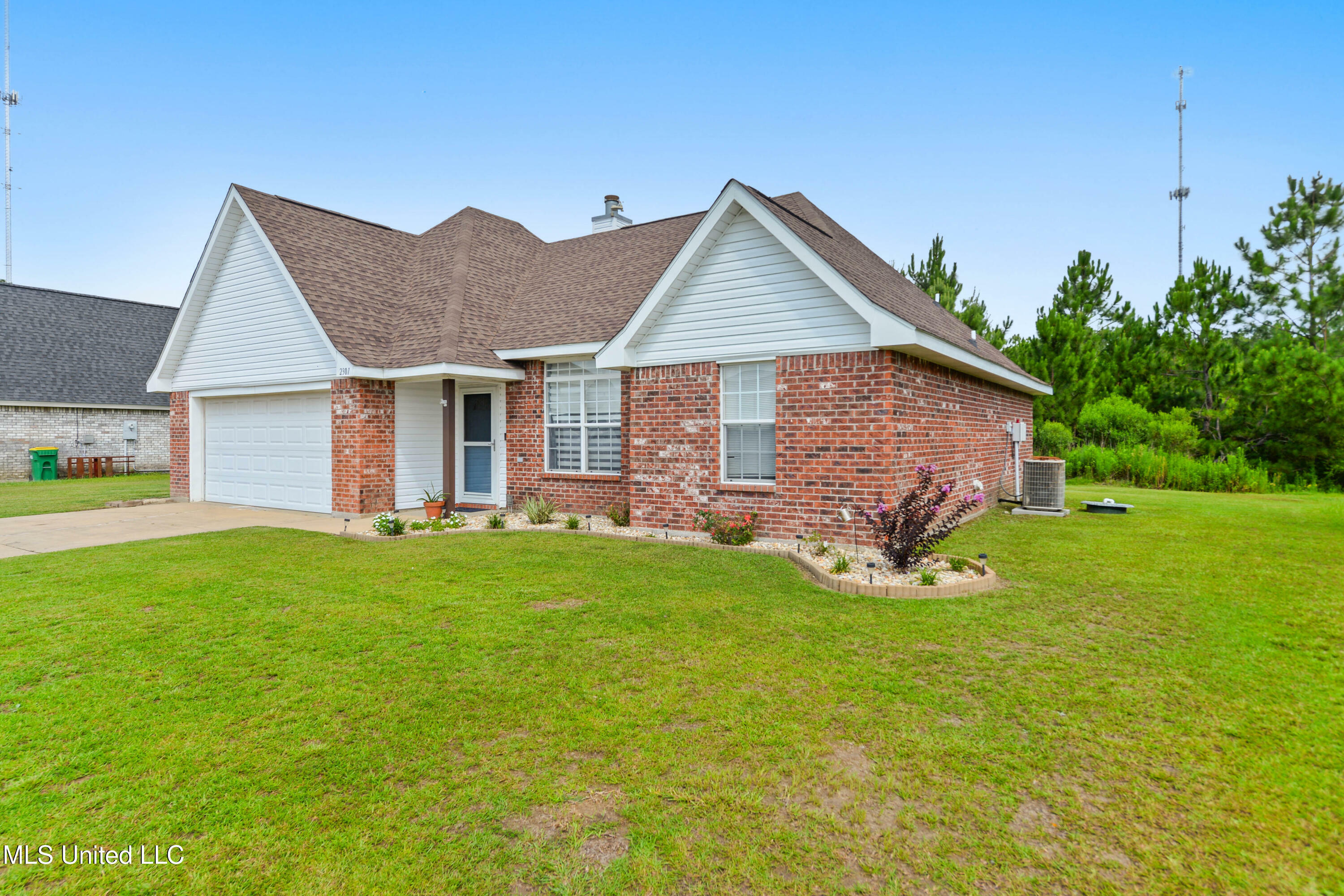 Property Photo: 2301 Paula Circle MS 39564