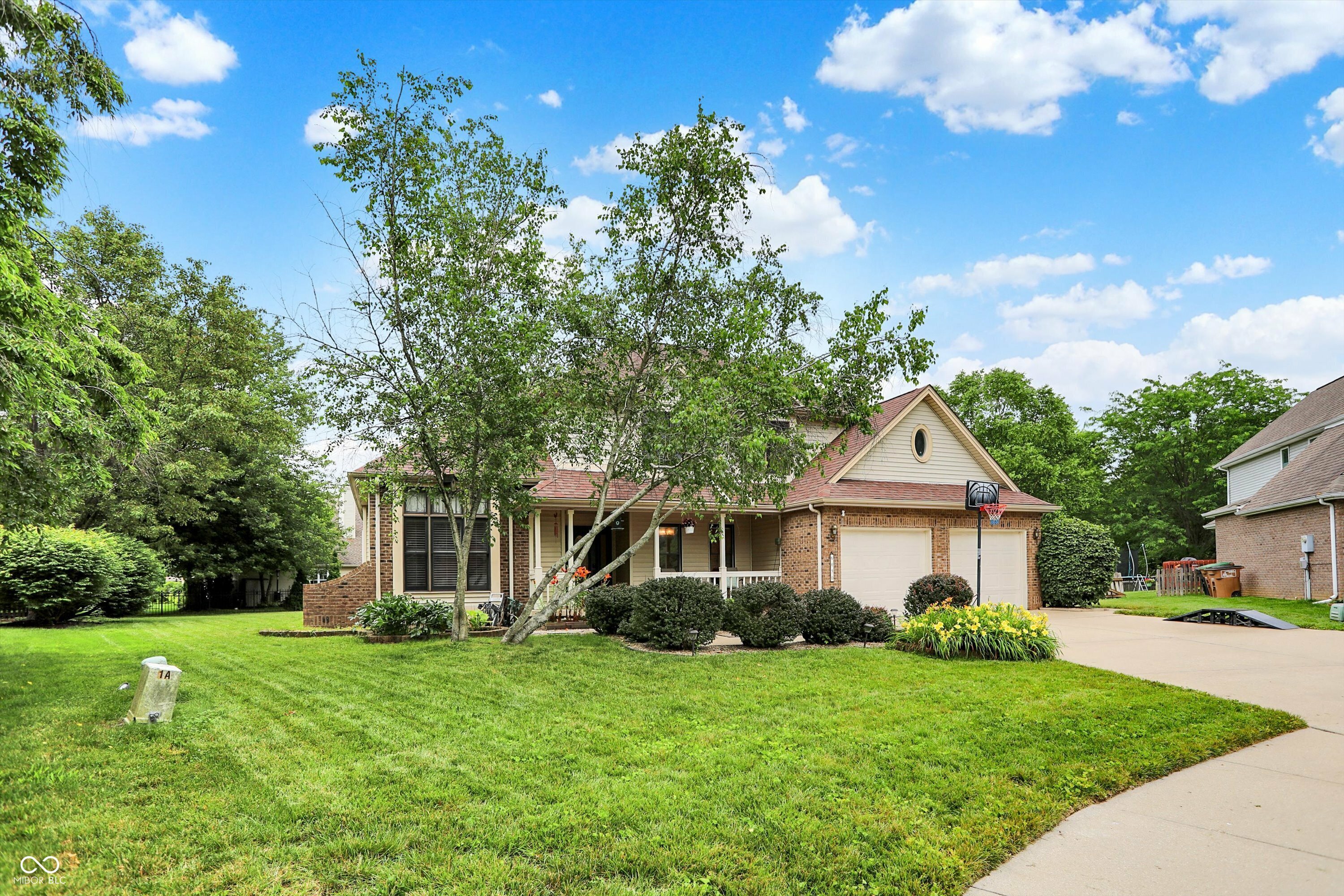 Property Photo: 6050 Acorn Drive IN 47201