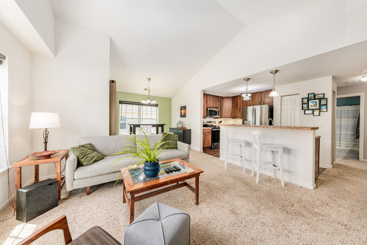 Property Photo: N16w26420 Meadowgrass Cir B WI 53072