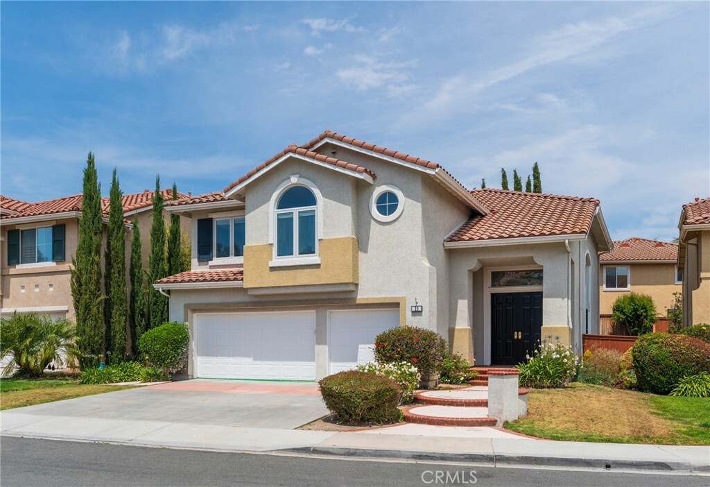 Property Photo:  20 Las Fieras  CA 92688 